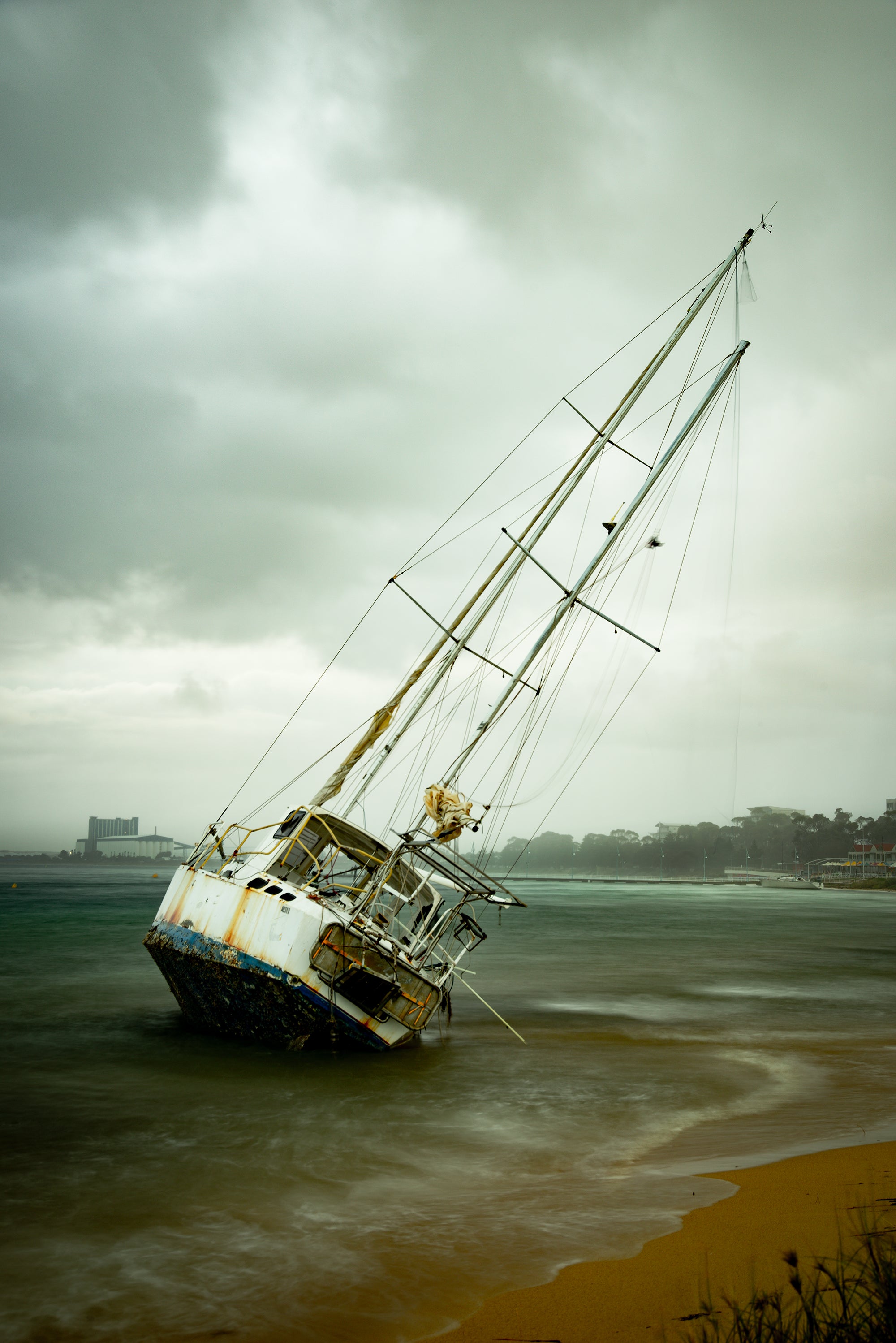 Ghost Yacht Rockingham Foreshore